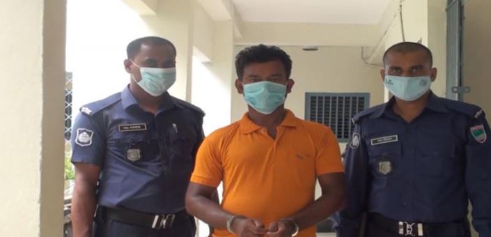  ফেসবুকে আপত্তিকর স্ট্যাটাস দেওয়ায় এক যুবক আটক  