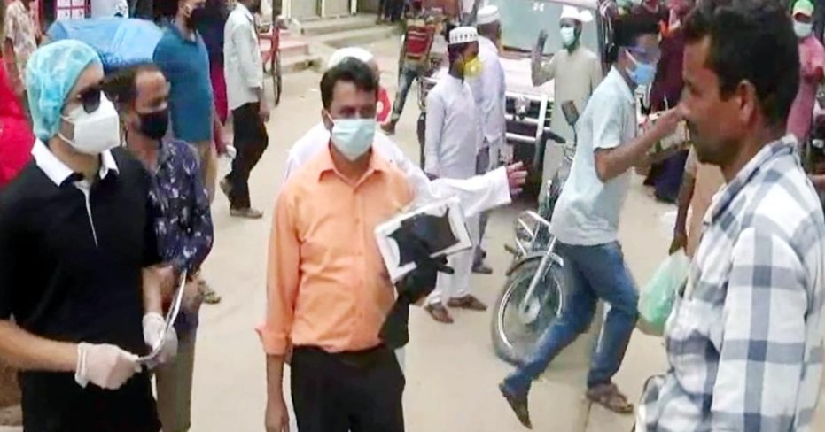 কুমিল্লার দেবিদ্বারে স্বাস্থ্য বিধি অমান্য করায় ৮ জনকে  জরিমানা