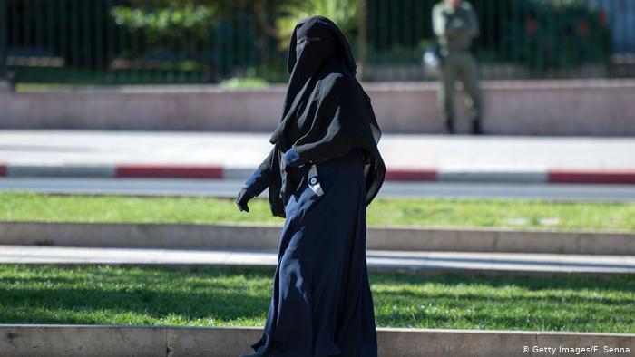 জার্মানির বাডেন-ভুর্টেমব্যার্গ শিক্ষা প্রতিষ্ঠানে বোরখা-নিকাব নিষিদ্ধ