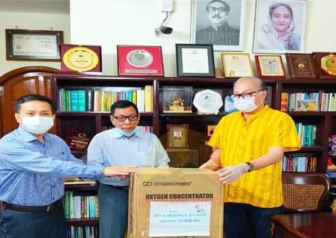 রাঙামাটিবাসীকে চিকিৎসা সামগ্রী দিল আওয়ামী লীগের ত্রাণ ও সমাজ কল্যাণ উপ-কমিটি