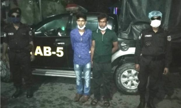 নাটোরের গুরুদাসপুরে ২ কেজি গাঁজাসহ ২ যুবক আটক