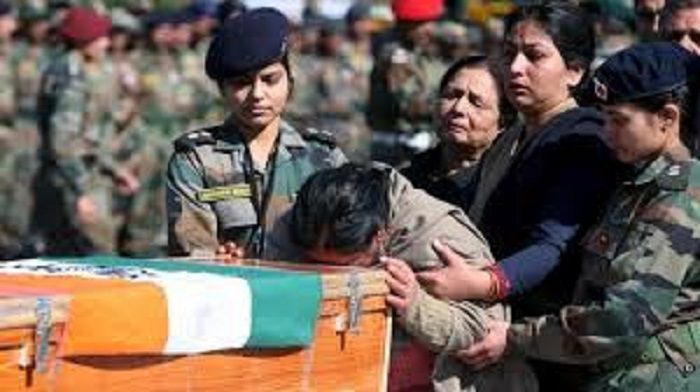 কাশ্মীরে পাকিস্তানের গোলায় প্রাণ গেল ভারতীয় সেনার