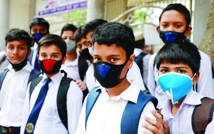 সিদ্ধান্ত আসছে সীমিত পরিসরে ক্লাস শুরুর