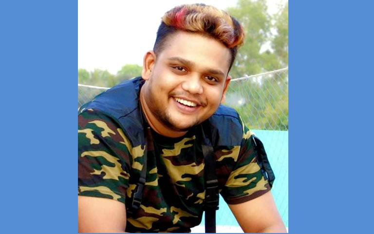 প্রথমবার