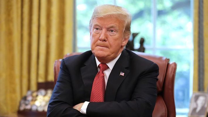 ট্রাম্পের টুইটার অ্যাকাউন্ট স্থায়ীভাবে স্থগিত