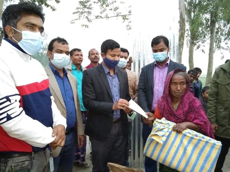 সেই কদবানু পেলেন আর্থিক সহায়তা’, ঘর দেয়ার আশ্বাস ইউএনও’র