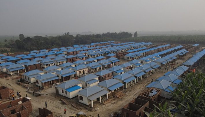 এপ্রিলে