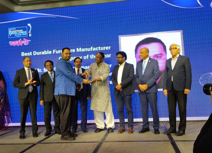 ‘অর্থকণ্ঠ বিজনেস অ্যাওয়ার্ড’ পেল ব্রাদার্স ফার্নিচার লিঃ