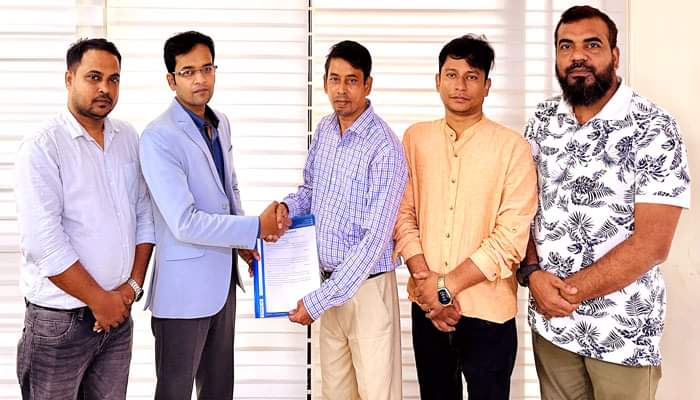 ‘ফ্লিংএক্স’ কুরিয়ার ও ই-বিডিবাজার চুক্তি স্বাক্ষর