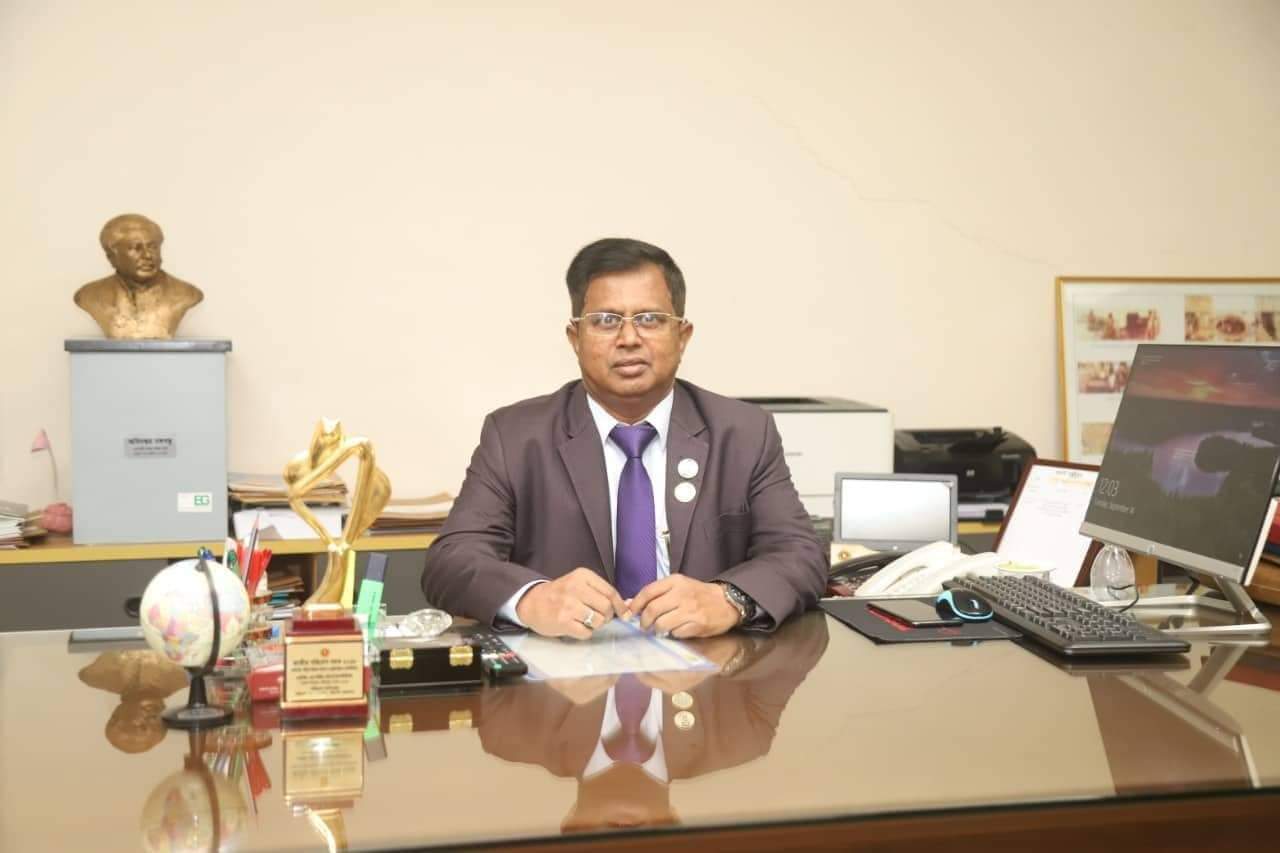 বিশ্বের কাছে বাংলাদেশকে নতুন করে পরিচয় করিয়ে দিতে চান প্রকৌশলী আশরাফুল আলম