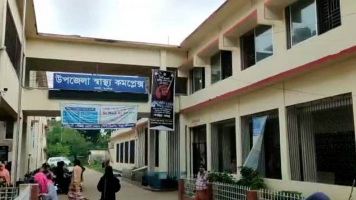 শার্শা উপজেলা স্বাস্থ্য কর্মকর্তার বিরুদ্ধে ১৩২জন কর্মকর্তা-কর্মচারীর অভিযোগ