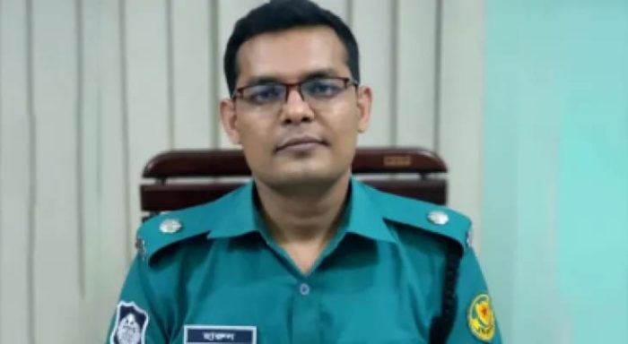 এডিসি হারুনকে বরখাস্তের পরে রংপুরে সংযুক্ত করেছে স্বরাষ্ট্র মন্ত্রণালয়