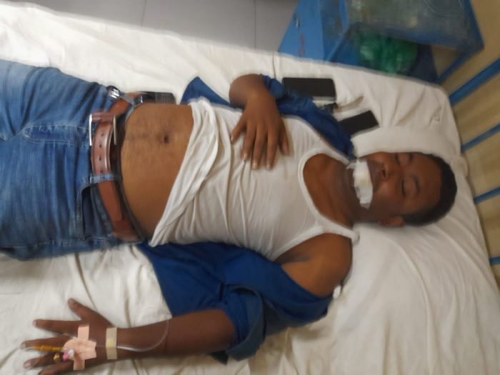 ঝিনাইদহে সাংবাদিকের উপর হামলা, বাড়িতে ইট-পাটকেল নিক্ষেপ