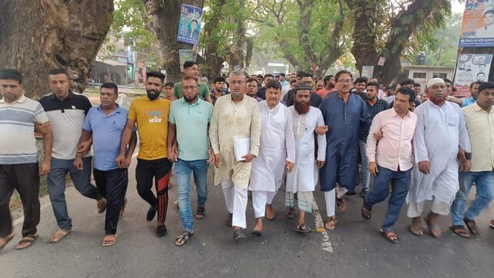 বিএনপি জামায়াতের ডাকা হরতালের প্রতিবাদে শার্শায় প্রতিবাদ সমাবেশ ও বিক্ষোভ মিছিল