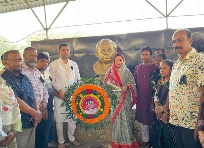 জেলহত্যা দিবসে গৌরীপুর উপজেলা আওয়ামীলীগের শ্রদ্ধার্ঘ নিবেদন