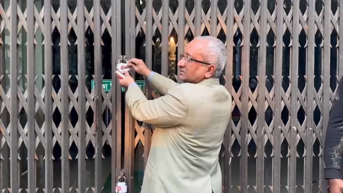 শিবচরে ভ্রাম্যামান আদালতের অভিযানে ৫ টি ক্লিনিক ও ডায়াগনষ্টিক সেন্টার সীলগালা