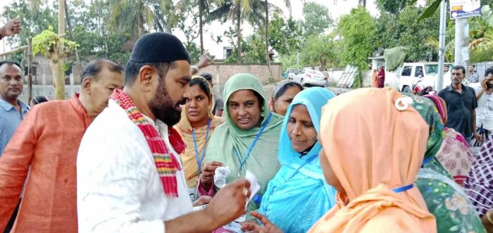 ভোটারদের দ্বারে দ্বারে শার্শা উপজেলা চেয়ারম্যান প্রার্থী সোহরাব হোসেন