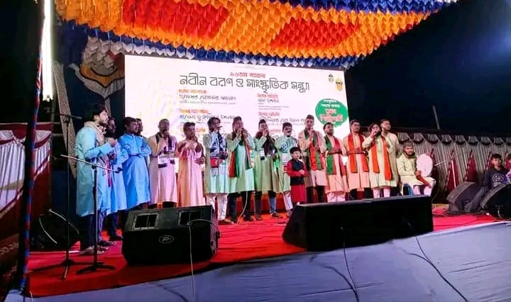 বেগম রোকেয়া বিশ্ববিদ্যালয়ের এক হাজার কোরআন উপহার দিয়ে নবীন শিক্ষার্থীদের বরণ