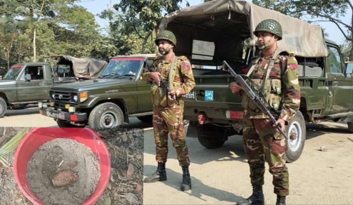 ঝিনাইদহে যৌথবাহিনীর অভিযানে মাটির নীচ থেকে হ্যান্ড গ্রেনেড উদ্ধার, নিরাপদ বিস্ফোরণে নিস্ক্রিয়।