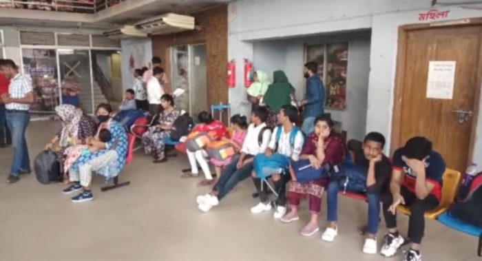 ভারতে সাজাভোগ শেষে, শিশুসহ ২১ জন নারী-পুরুষের দেশে ফেরত।