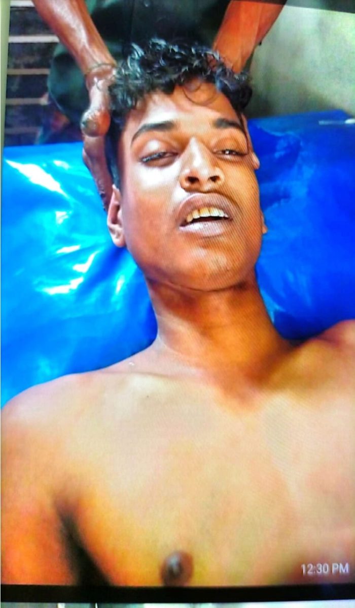 ঝিকরগাছায় গলায় গামছা পেঁচিয়ে ফাঁস দিয়ে যুবকের আত্মহত্যা!