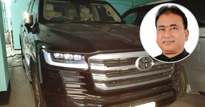 কুষ্টিয়ার একটি ভবনে মিললো এমপি আনারের গাড়ি