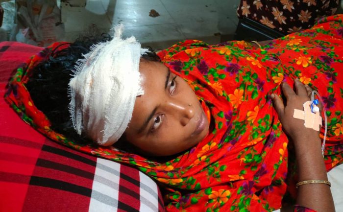  পূর্ব শত্রুতার জেরে গৃহবধূকে পিটিয়ে যখম।